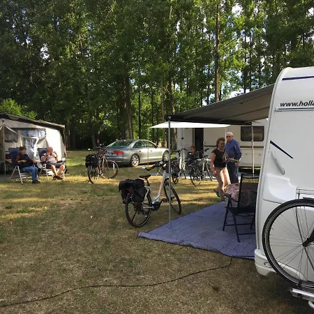 Toparti Camping Tiszafured Exterior photo