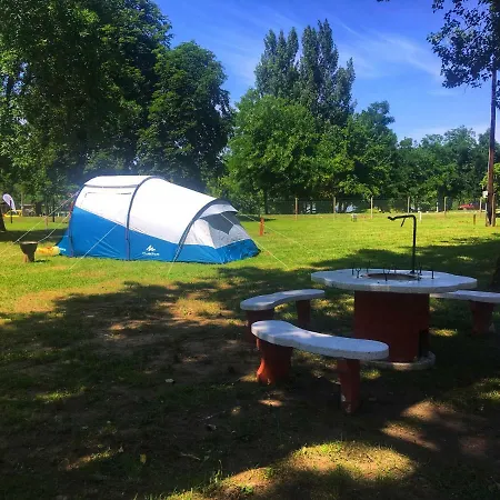Toparti Camping Tiszafured Exterior photo